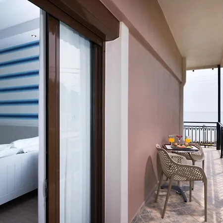 Kamelia & Semeli מלון