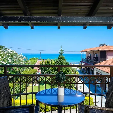 Kamelia & Semeli סקאלה פוטאמיאס