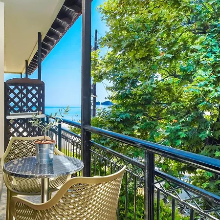 Kamelia & Semeli 2* סקאלה פוטאמיאס