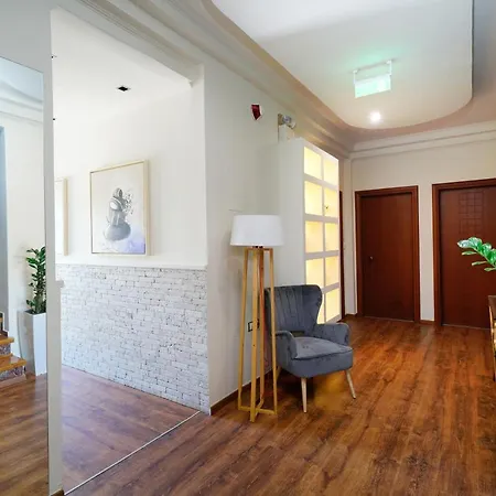 מלון Kamelia & Semeli