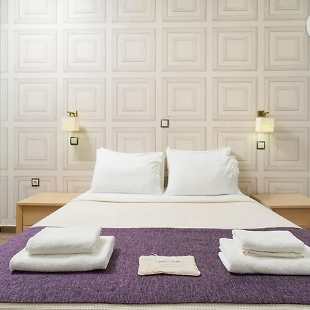 Kamelia & Semeli מלון