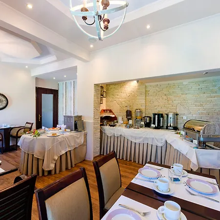 Kamelia & Semeli סקאלה פוטאמיאס