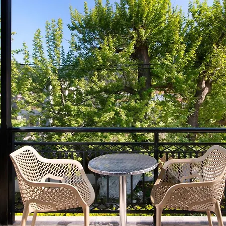 Kamelia & Semeli Отель