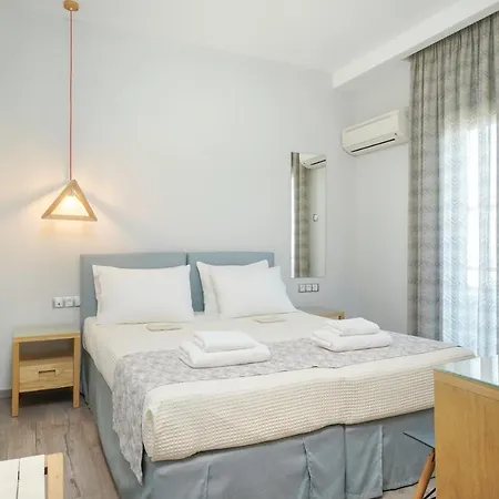 Отель Kamelia & Semeli