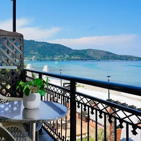 Hotel Kamelia & Semeli 2*