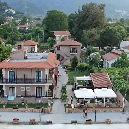 Kamelia & Semeli Hotel