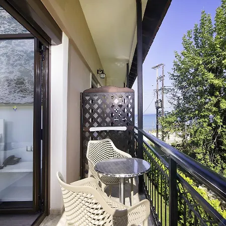 Отель Kamelia & Semeli