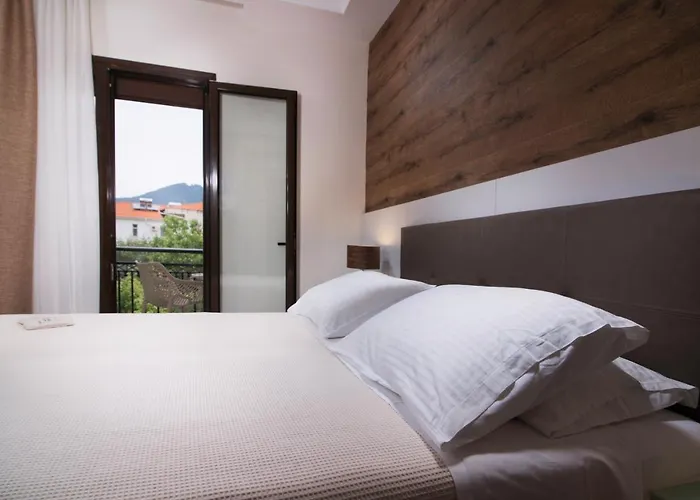 Kamelia & Semeli 2* Skala Potamia