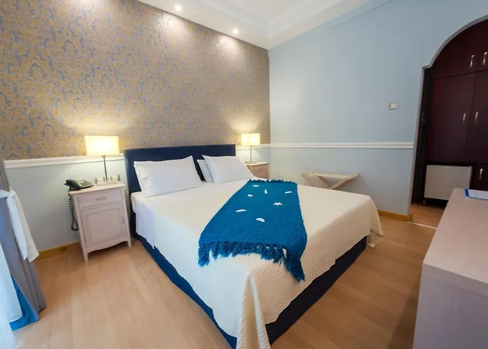 Hotel Kamelia & Semeli