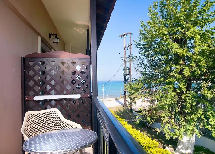 Hotel Kamelia & Semeli 2*